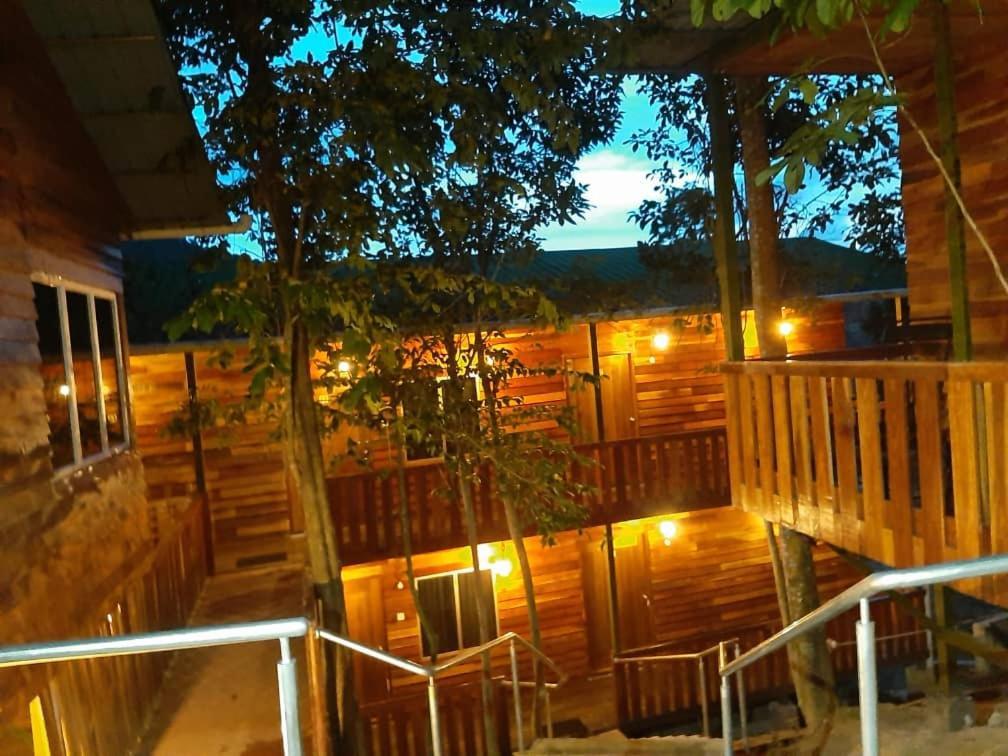 Utan Teluk Nipah Villa Pekan Pangkor Exterior photo