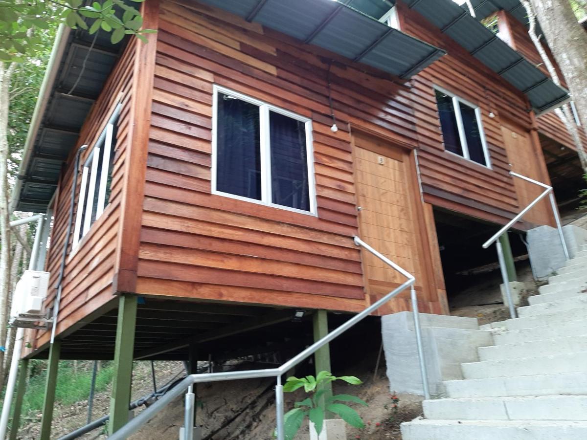 Utan Teluk Nipah Villa Pekan Pangkor Exterior photo